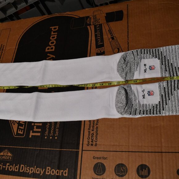 Nike NFL Team Issued Men's White XL - Long Compression Socks  6PK New in Package - Picture 2 of 7